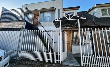 Casa en Venta en Sector Sur Poniente a pasos de Colegio Santo Tomas Talca