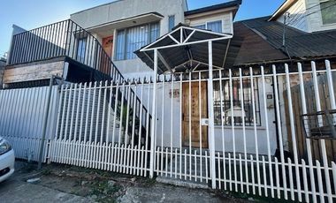 Casa en Venta en Sector Sur Poniente a pasos de Colegio Santo Tomas Talca
