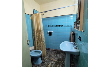 VENTA CASA 3 DORM  Bº AYACUCHO, SOBRE AVENIDA CAPDEVILA