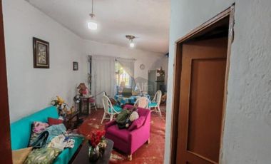 casa en venta con excelente ubicación