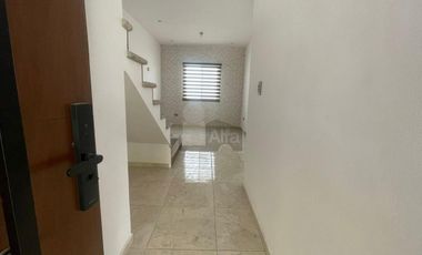 Casa sola en venta en Las Maravillas, Saltillo, Coahuila
