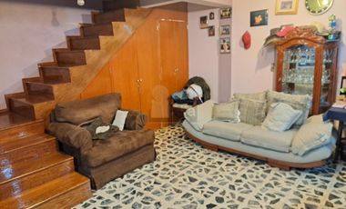 Se vende casa de 3 recámaras con local comercial en Col. Moctezuma 2da sección, Venustiano Carranza