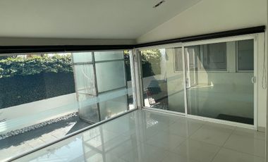 Renta de increíble casa en colinas del sur