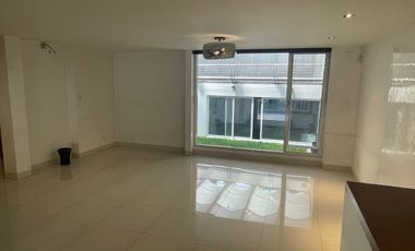 Renta de increíble casa en colinas del sur