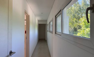 Casa en en venta en barrio Álamo Alto-6 amb-Pileta.