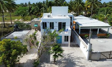 Casa AMUEBLADA en venta con Alberca en Telchac puerto Yucatán