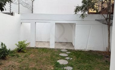 Casa en renta en Moderna