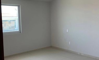 CASA EN RENTA EN BOSQUES DE SANTA ANITA, EN TLAJOCMULCO DE ZUÑIGA