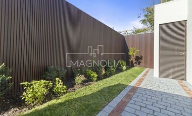 Casa en Arriendo en Avenida José Rabat