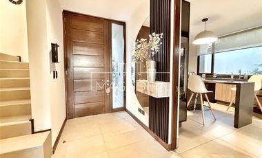 Casa en Arriendo en Avenida José Rabat