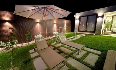 Casa en Arriendo en Avenida José Rabat