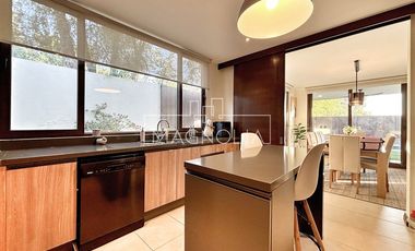 Casa en Arriendo en Avenida José Rabat