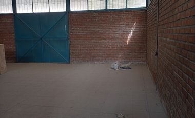 ARRIENDO CASA, LOCAL  Y BODEGA ÑUÑOA