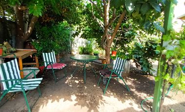 CASA CON AMPLIO TERRENO EN CHILLÁN VIEJO