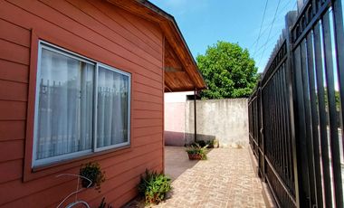 CASA CON AMPLIO TERRENO EN CHILLÁN VIEJO
