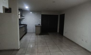 CASA EN RENTA EN  ADAMAR