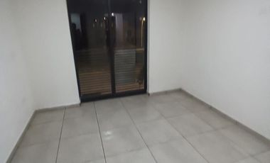 CASA EN RENTA EN  ADAMAR