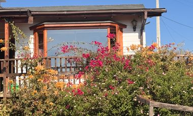 ARRIENDO CÓMODA CASA EN EXLUSIVO CONDOMINIO