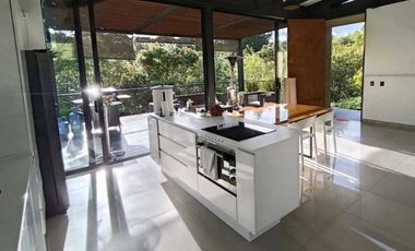 Casa campestre amplia en Marinilla