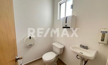 CONSULTORIO U OFICINA EN RENTA PUEBLITO, CORREGIDORA QRO.  MUY CERCA DE LA COMER - (3)