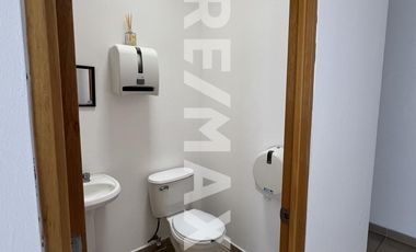 CENTRICO CONSULTORIO U OFICINA EN RENTA EN ZONA EL PUEBLITO, CORREGIDORA QRO. - (3)
