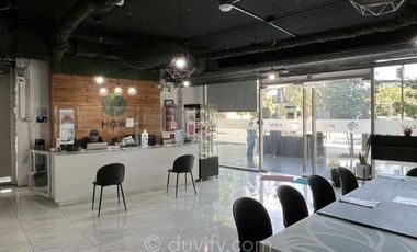 Local Comercial en Arriendo en Andrés Bello con Suecia