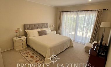 Venta Casa Estilo Georgian en Condominio Sector de Nogales