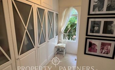 Venta Casa Estilo Georgian en Condominio Sector de Nogales