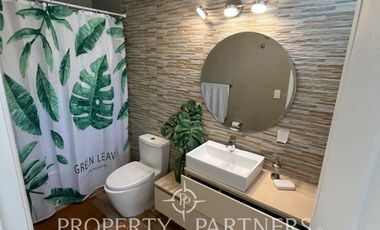 Venta Casa Estilo Georgian en Condominio Sector de Nogales