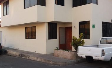 Casa en Venta en Urbanización La Aurora 2 Diagonal a Almacenes Zurita.