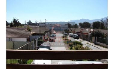 Casa en Venta en Monseñor Giovanni Figari con Pedro León Gallo