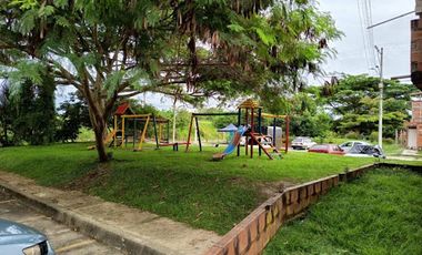 VENTA de CASAS en VIA PUERTO TEJADA