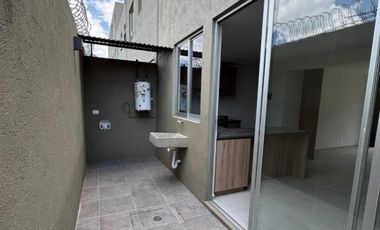 SE RENTA CASA NUEVA ZONA PERFIERICO Y CUAUTLANCINGO