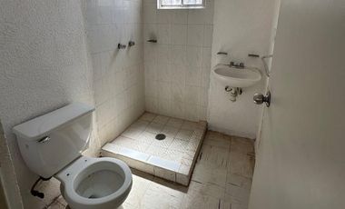 Venta de Casa en Circuito 1 Bosques de Ombues Las Americas Secc 4