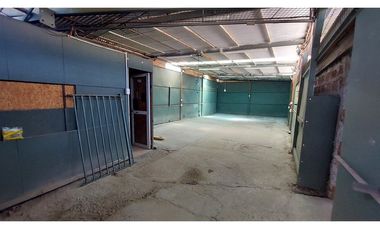 Propiedad industrial con terreno de 500mts2