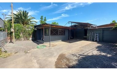 Propiedad industrial con terreno de 500mts2