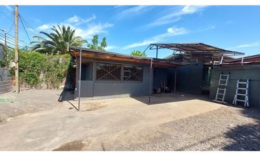 Propiedad industrial con terreno de 500mts2