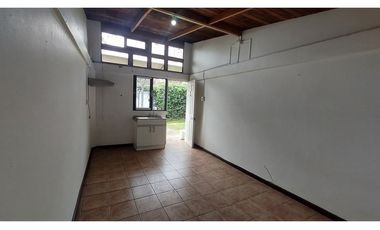 Propiedad industrial con terreno de 500mts2