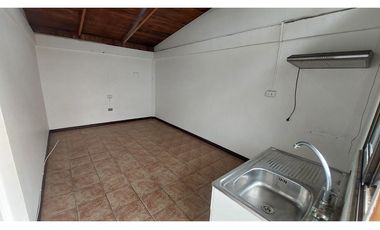 Propiedad industrial con terreno de 500mts2