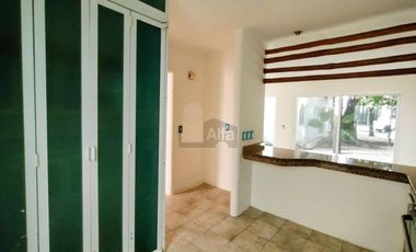 Casa en venta, diseño y confort y el estilo de vida familiar, 3 recámaras, 2.5  baños, sala, cocina.