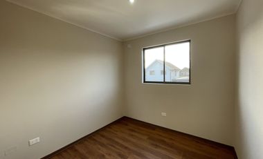 CASA EN PARQUE SAN VALENTÍN