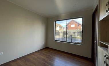 CASA EN PARQUE SAN VALENTÍN