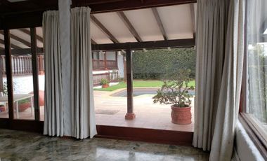 Arriendo Espectacular casa Estilo Colonial en Jardín del Mar