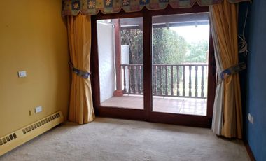 Arriendo Espectacular casa Estilo Colonial en Jardín del Mar