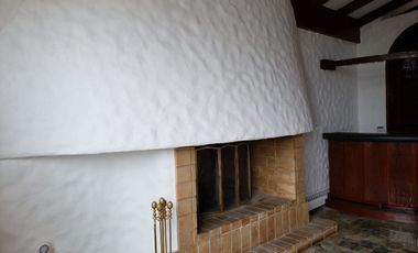 Arriendo Espectacular casa Estilo Colonial en Jardín del Mar