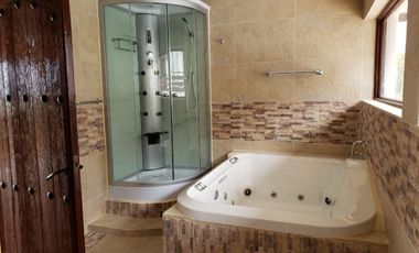 Arriendo Espectacular casa Estilo Colonial en Jardín del Mar