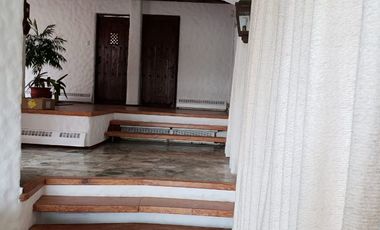 Arriendo Espectacular casa Estilo Colonial en Jardín del Mar