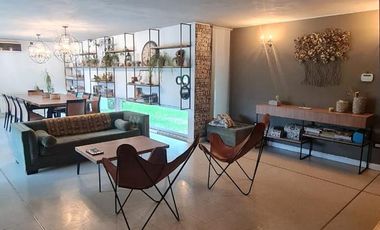 Venta casa 4 dormitorios con pileta y jardín, Ricardone