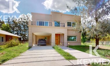 VENTA CASA 4 DORMITORIOS BARRIO ALTOS DE BRANDSEN