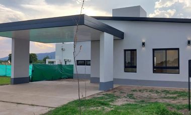 Casa a estrenar 3D, en Barrio Privado las Cañas